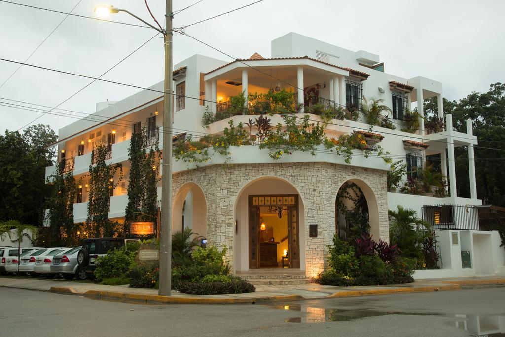 Livetulum Aparthotel Luaran gambar